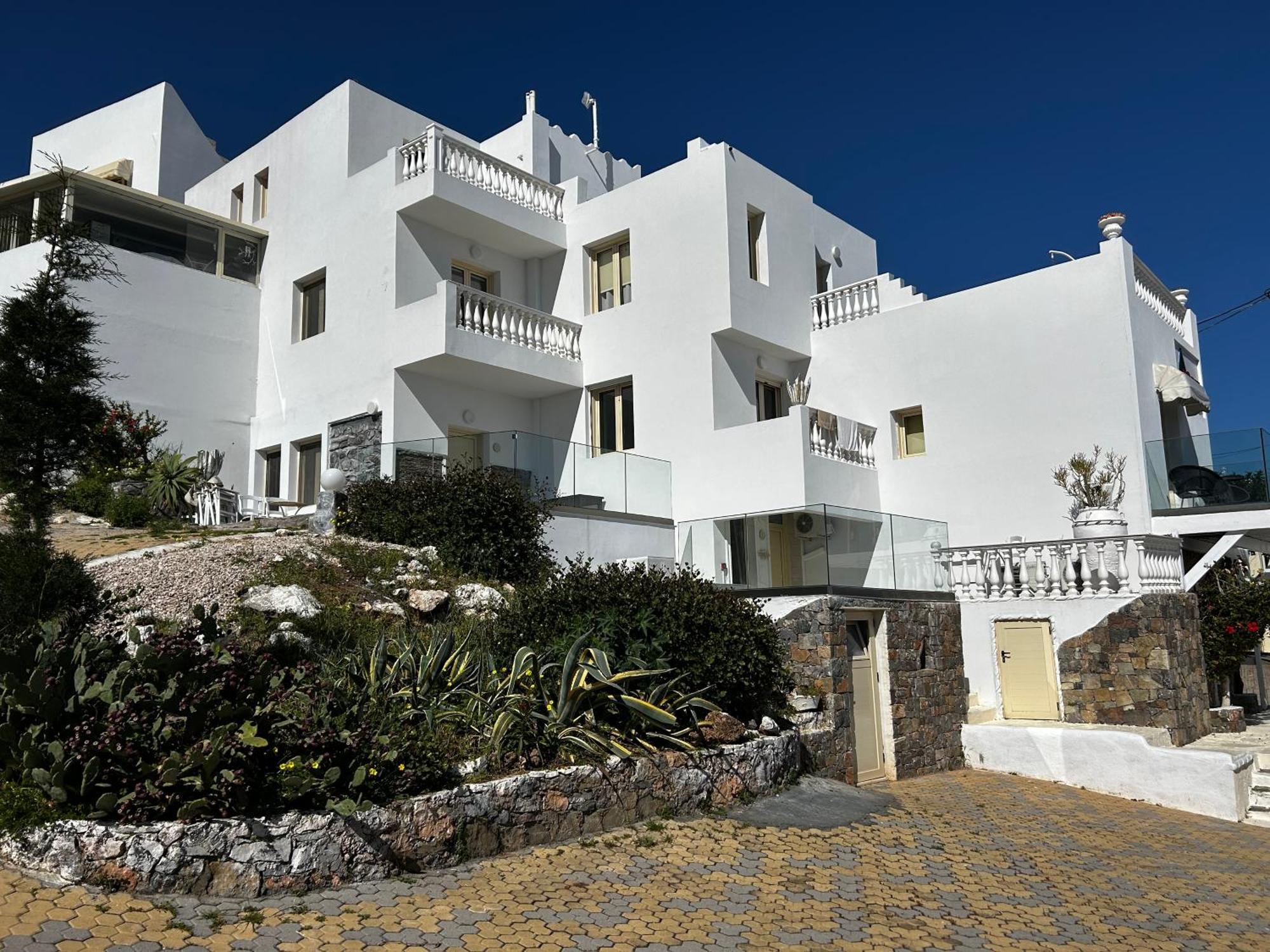 מלון Korifi Adults Only 4*